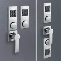 2x Dorma-Kaba Combi B 90 mit Notschlüssel und mit Griff Vesta.