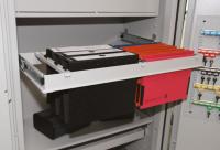 Verschieden große Hängemappen in einer Hängeregistratur